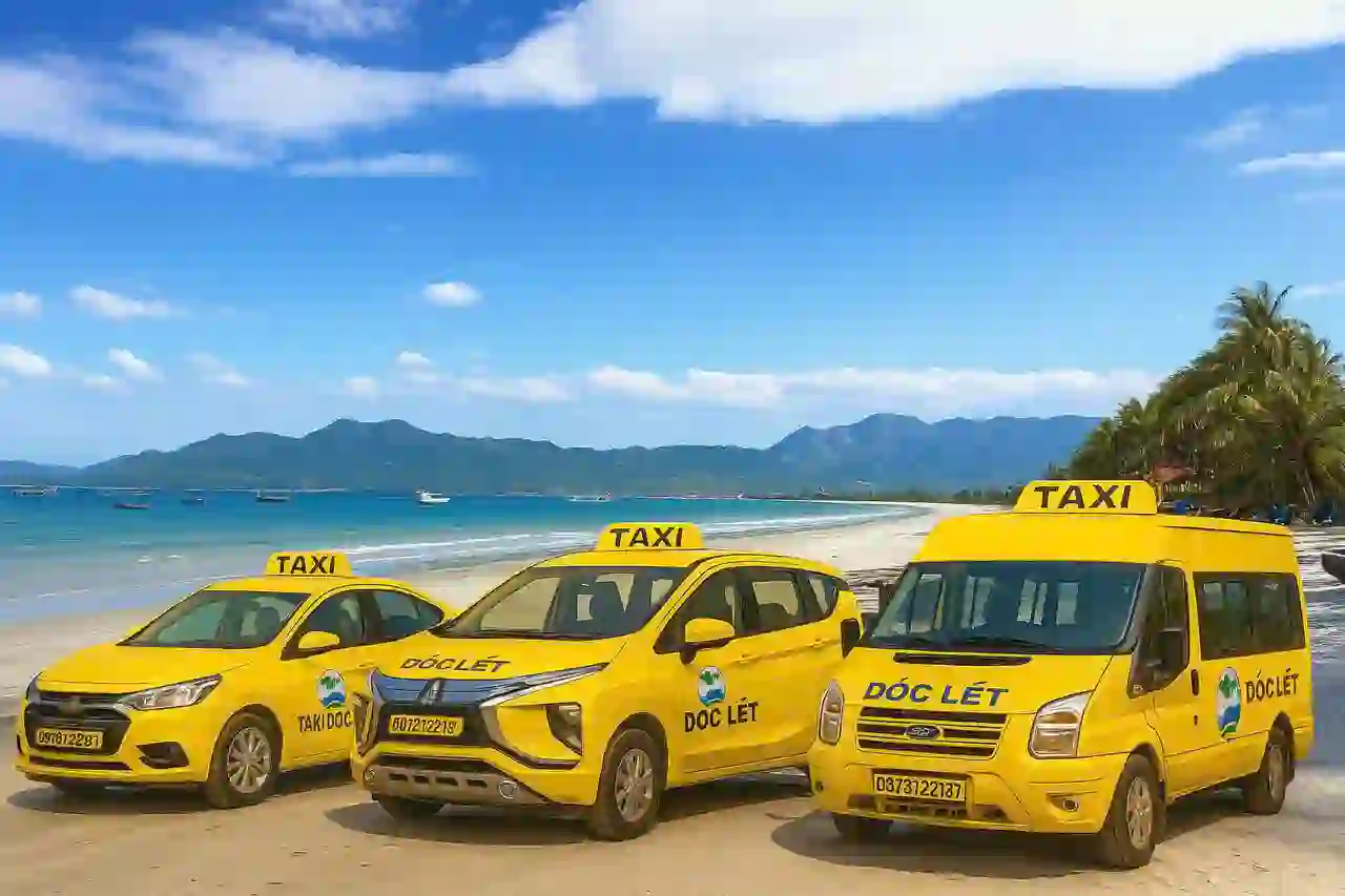 Xe 7 chỗ/16 chỗ đưa đón Paradise Doc Let